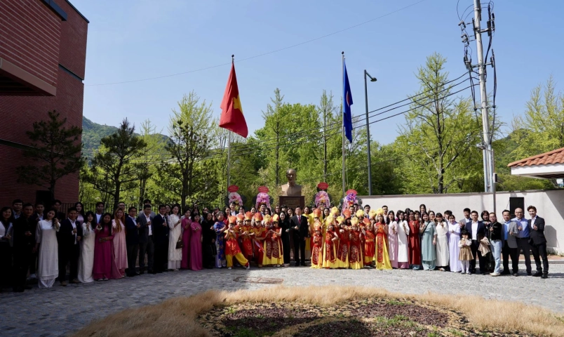 le-gio-to-hung-vuong-tai-dai-su-quan-viet-nam-tai-han-quoc