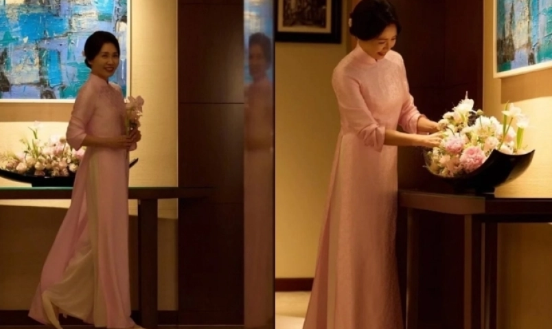 phu-nhan-tong-thong-han-quoc-khen-ao-dai-viet