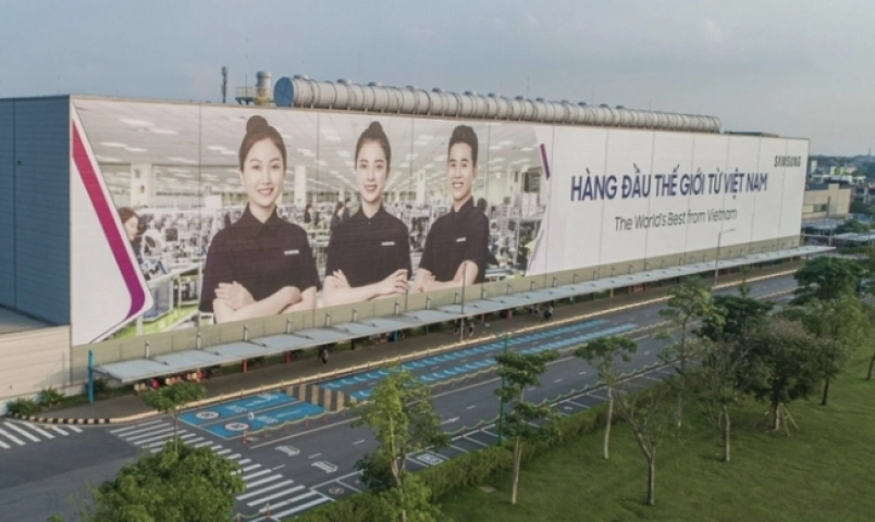 samsung-tinh-dua-1612-thiet-bi-moi-tu-han-quoc-vao-nha-may-ban-dan-tai-thai-nguyen