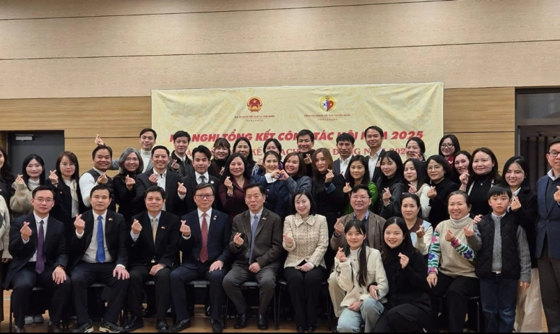 vinh-danh-thanh-tich-va-ghi-nhan-dong-gop-cua-hoi-nguoi-viet-nam-tai-jeonnam-gwangju