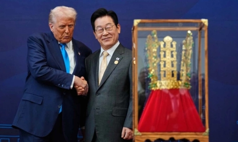 mon-qua-cua-han-quoc-tang-tong-thong-trump-quy-gia-the-nao