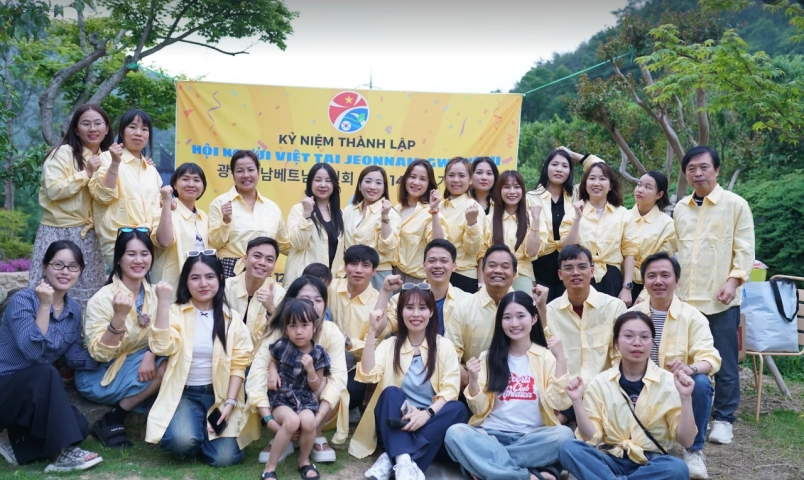 le-ky-niem-14-nam-thanh-lap-hoi-nguoi-viet-nam-tai-jeonnam-gwangju-ko